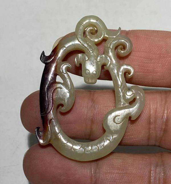 戰漢高古和田玉雞心佩