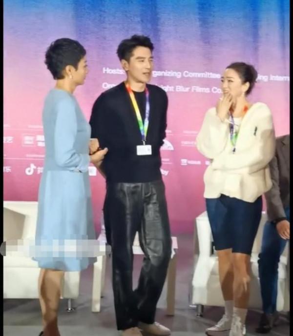 鞏俐和趙又廷現身大師班，超強氣場看不出55歲，幾句話讓男方害羞