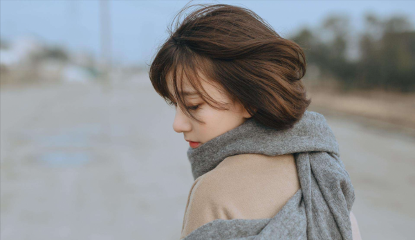 一對同事聊天記錄引熱議:人到中年,與人保持距離是一種智慧 一對同事聊天記錄引熱議:人到中年,與人保持距離是一種智慧