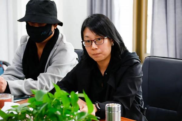 評劇《偽裝者》首演成功 專家為該劇的打磨提升獻計獻策——評劇《偽裝者》專家研討會順利召開 評劇《偽裝者》首演成功 專家為該劇的打磨提升獻計獻策——評劇《偽裝者》專家研討會順利召開