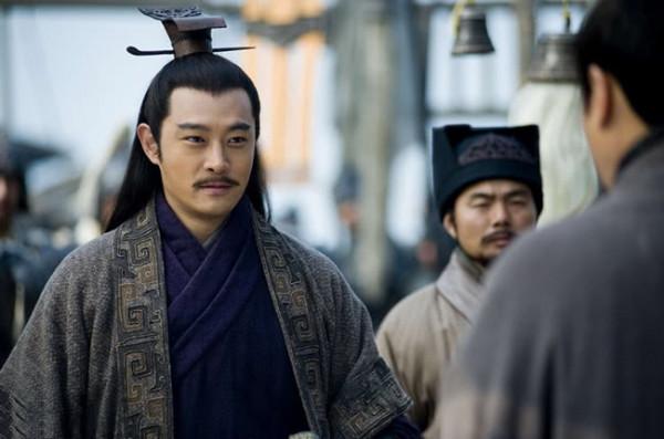 孫策中箭身亡時，大喬年僅20歲，孫權是如何照顧嫂子的？