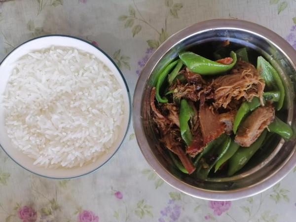 不是臘肉卻可以與臘肉媲美——雲南婆婆的愛