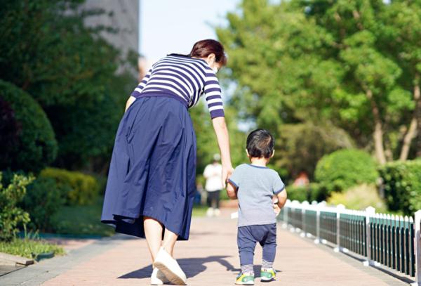 春妮育兒經:充滿愛和好奇的家教“剛好” 春妮育兒經:充滿愛和好奇的家教“剛好”