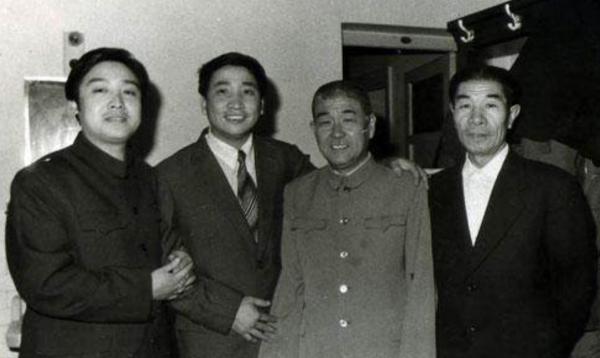 2018年師勝傑因肝癌去世，曾力挺郭德綱，德雲社為何無人出席葬禮