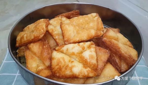 麵粉不要炸油條了,學會一種新吃法,吃著焦脆香甜,比糕點餅乾香 麵粉不要炸油條了,學會一種新吃法,吃著焦脆香甜,比糕點餅乾香