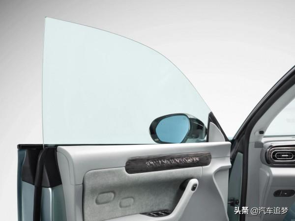 外表非常好看的純電動SUV，配置也不差，只要15.98萬起步