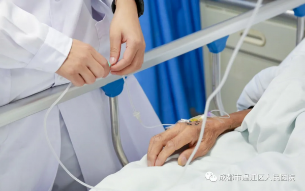 男護士,護理團隊中一枝新生的綠葉 男護士,護理團隊中一枝新生的綠葉