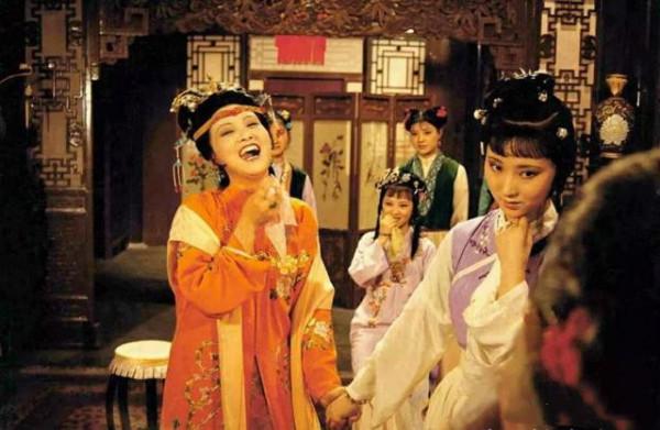 王力宏的3個億與張愛玲的30萬——摳到火力全開，枉擔龍的傳人