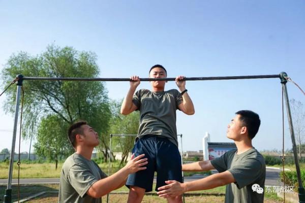 關注 | 新排長如何崗前闖關?現場畫面來了 關注 | 新排長如何崗前闖關?現場畫面來了