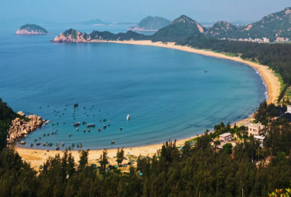 高鐵0.5h、物價只有一半，我願稱她為三亞最強備胎