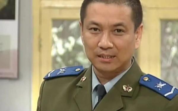 同樣演彭德懷，《長津湖》裡的周小斌與這6位演員相比，差別在哪