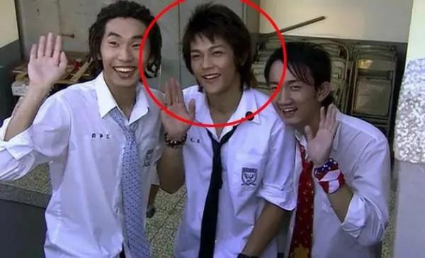 為還鉅債出道的10位明星,有2人還父母賭債,有5人因家裡生意失敗 為還鉅債出道的10位明星,有2人還父母賭債,有5人因家裡生意失敗