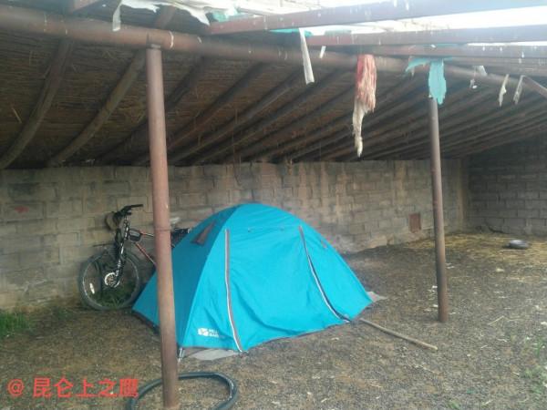 崑崙山的穿越——花石峽、冬給措納湖至香日德