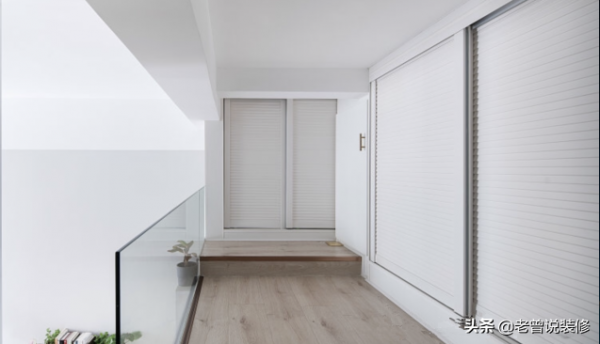 這是我見過空間利用到最極致的家，34㎡當兩室一廳用，還帶衣帽間