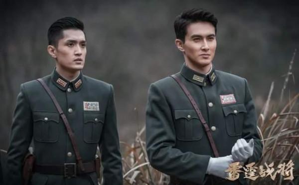 給病號服做腰線，女扮男裝戴假睫毛，國產劇主演造型能有多心機？