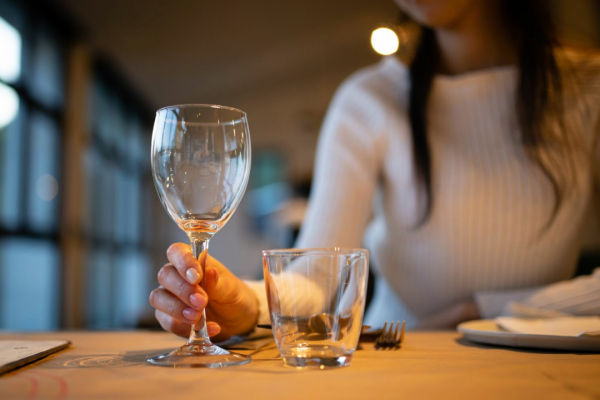 東京貧困女性的殘酷生活