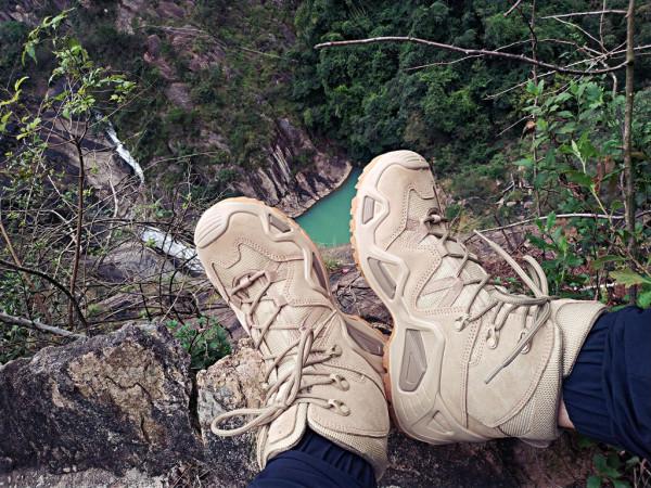 要盡興野玩也要炫酷百搭：LOWA ZEPHYR GTX登山鞋