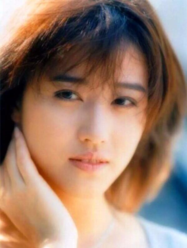 “頂級美人”的尷尬現狀：大多不願自然老去，一個比一個臉僵