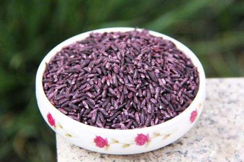 氣血不足的女人，冬季常吃4種食物，補氣養血，40歲還不顯老