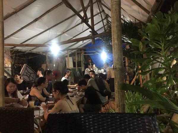 街頭怪象:房租高了店鋪關了,街頭上這三個行業卻越變越多 街頭怪象:房租高了店鋪關了,街頭上這三個行業卻越變越多