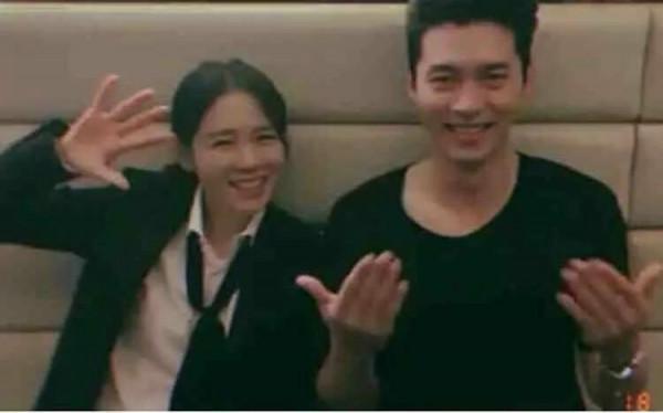 孫藝珍 × 玄彬 ​​​ 孫藝珍 × 玄彬 ​​​