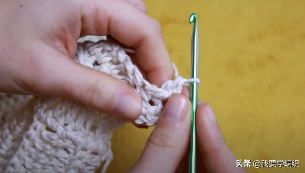 時尚顯氣質的修身鉤針女裙,半高領棗花裙教程,外穿或內搭都好看 時尚顯氣質的修身鉤針女裙,半高領棗花裙教程,外穿或內搭都好看