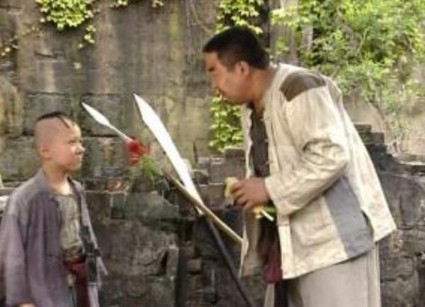 8歲演“三毛”走紅,與孫儷是同班同學,如今的孟智超怎麼樣了? 8歲演“三毛”走紅,與孫儷是同班同學,如今的孟智超怎麼樣了?