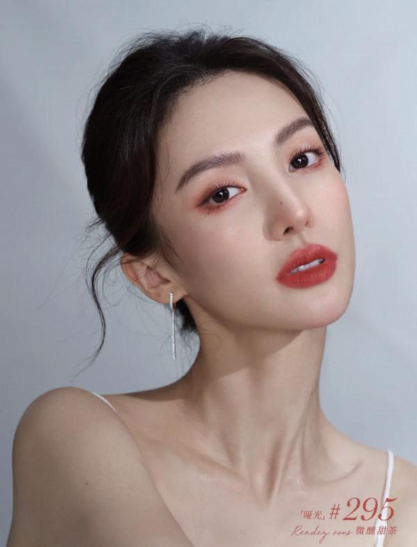 “釣系”口紅才是今年的氣質王者，塗上高階又貴氣，顯白一把手