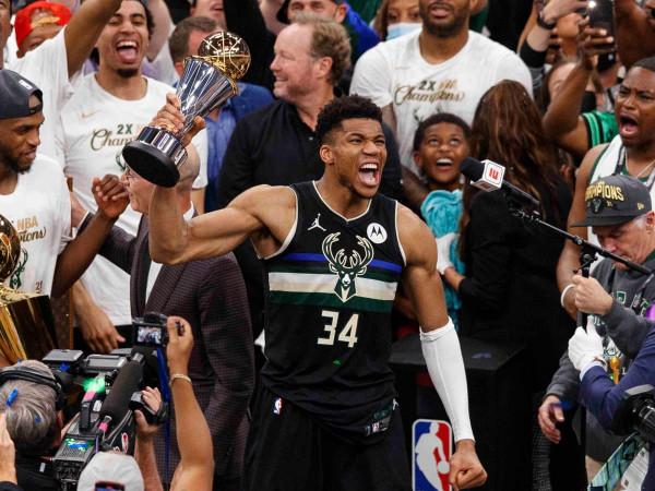 厲害了！盤點新賽季里程碑：庫裡創三分壯舉，老詹衝擊得分榜第二