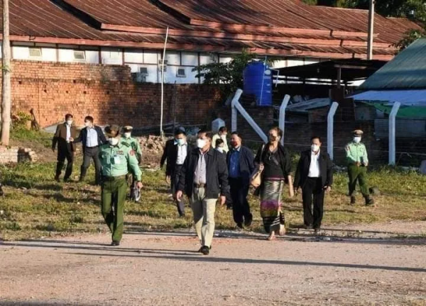 緬甸國管委主席兼總理敏昂萊攜夫人到訪撣邦