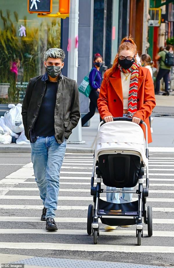 超模吉吉第三次宣佈和美渣分手，媽媽尤蘭達自稱遭準女婿“襲擊”