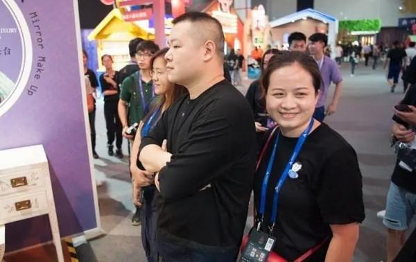 ";窮小子";岳雲鵬的逆襲史,成功路上不只有郭德綱,還有這6個女人 ";窮小子";岳雲鵬的逆襲史,成功路上不只有郭德綱,還有這6個女人