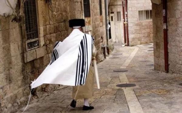 世界若有十分美，九分便在耶路撒冷