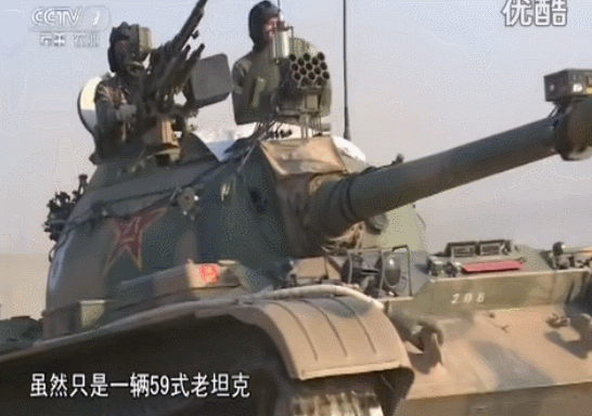 朱日和“戰神”開59坦克“吊打”藍軍，藍軍連長：你開掛了？