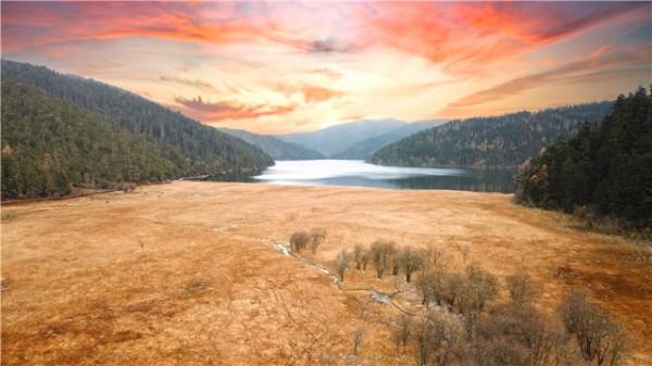 絕美，跟隨鏡頭俯瞰“世界花園彩雲南”