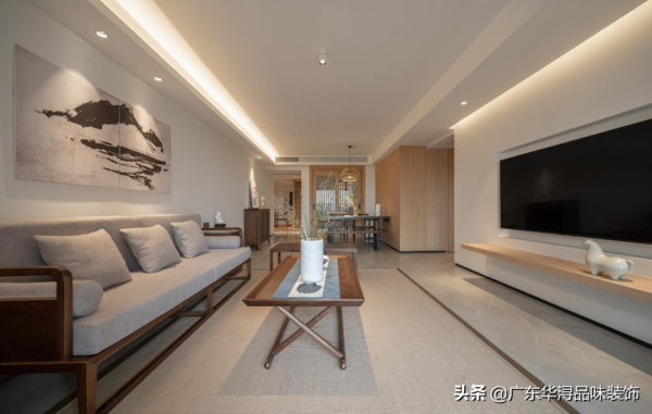 140㎡的都市大平層，你想不到的新中式設計，也可以走極簡風