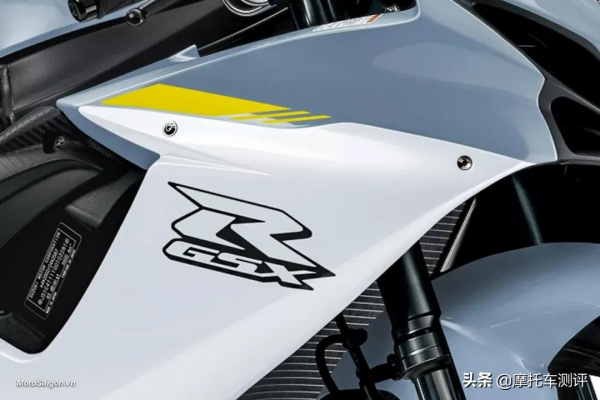 中量級仿賽熱度不減！2022款鈴木GSX-R600/GSX-R750