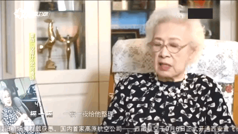 兒子金捷去世以後,秦怡回憶:他得瘋病都是我的原因,我對不起他 兒子金捷去世以後,秦怡回憶:他得瘋病都是我的原因,我對不起他