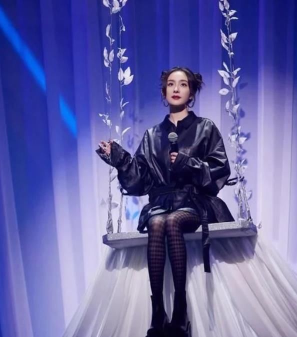 從樂壇一線到被&OpenCurlyDoubleQuote;萬人嫌棄&rdquo;，楊坤是如何把自己前途作沒的？