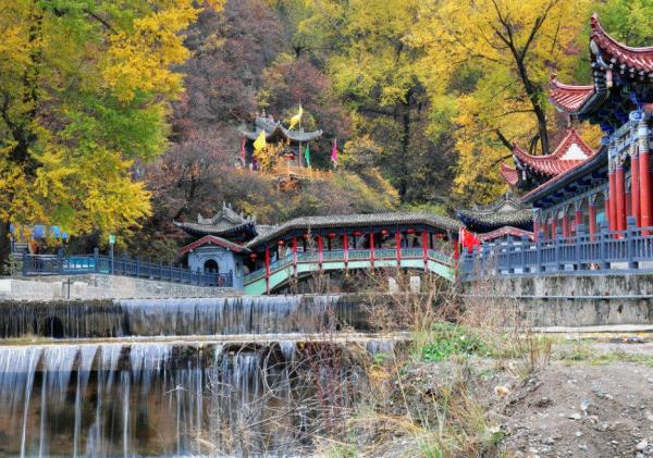 甘肅少有人知的避暑仙境,被稱隴右第一名山,夏季最高氣溫僅18度 甘肅少有人知的避暑仙境,被稱隴右第一名山,夏季最高氣溫僅18度