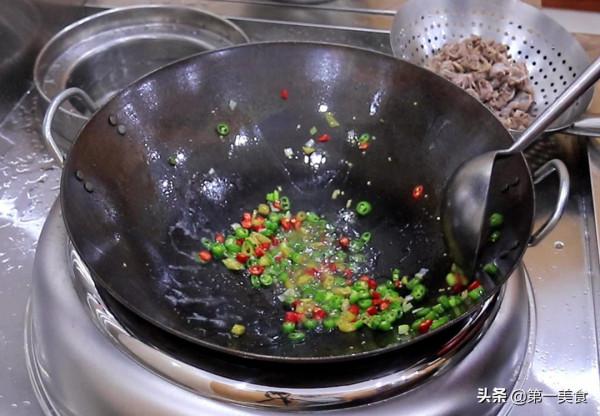 酸辣雞胗怎麼做才脆嫩入味，學會這幾個竅門，在家做出飯店的味道