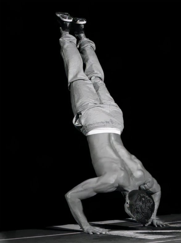 16個健身動作,教你一次運動到身體所有肌群 16個健身動作,教你一次運動到身體所有肌群