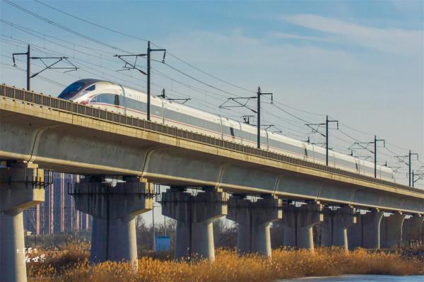 你知道世界上最長和最高的橋樑在哪嗎？都在中國，它們震驚了世界