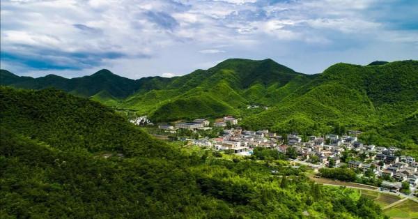 浙江省餘村：綠水青山就是金山銀山