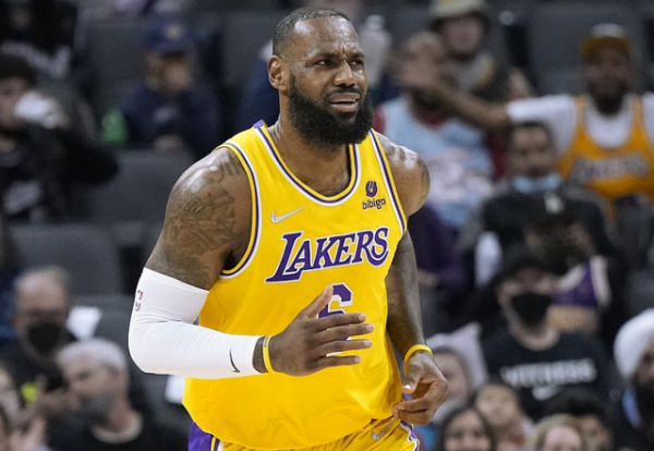 勇士二當家或賽季報銷，西部又變天，湖人重燃奪冠希望