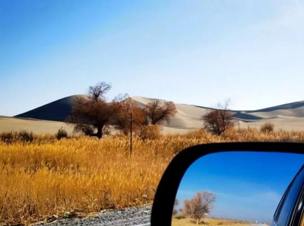 因為十日前途經某個城市，我曾被拒絕登機