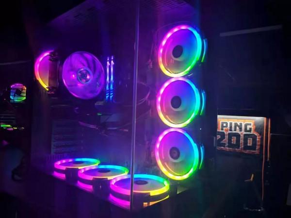 俄羅斯的布市網咖