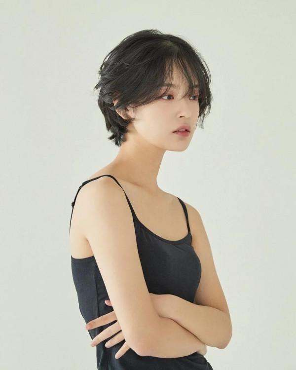 含淚剪髮，李庚希的演技讓人破防了