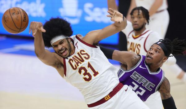 火箭啊,昏庸啊,668天前弄丟“籃板王”,335天前弄丟“吃餅王” 火箭啊,昏庸啊,668天前弄丟“籃板王”,335天前弄丟“吃餅王”