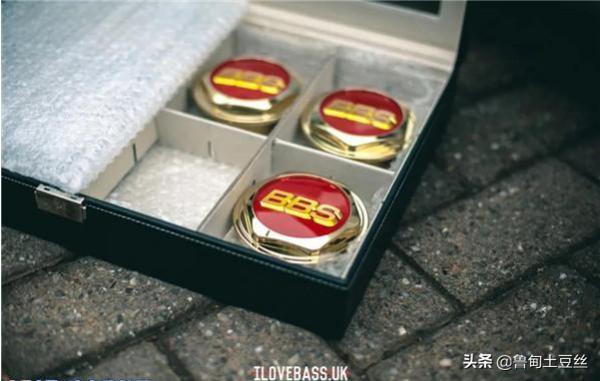 「轂銳馳」金色BBS讓大眾高爾夫的改裝簡約而不簡單